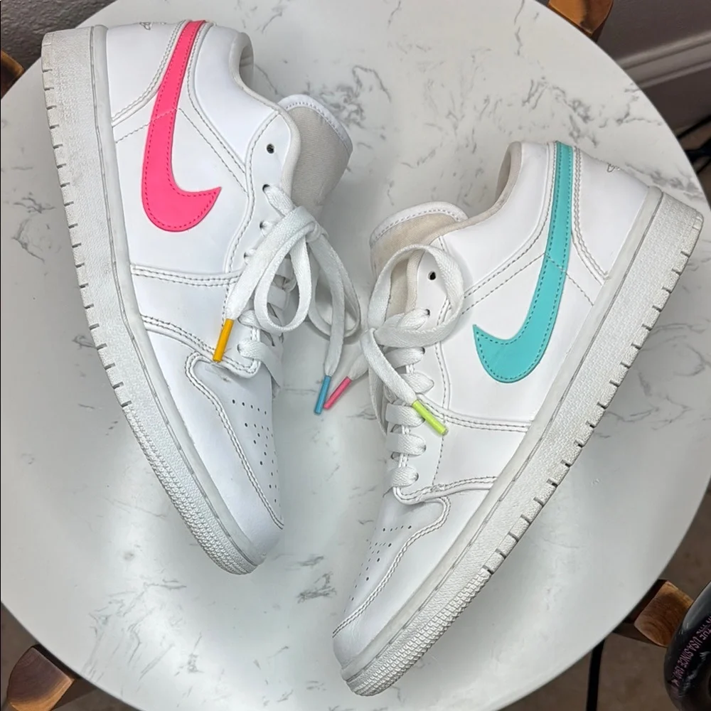Nike Air Jordan‎ 1 Low Mens 7.5 (9 w) white neon Multi-Color Swoosh Sneakers CW…
